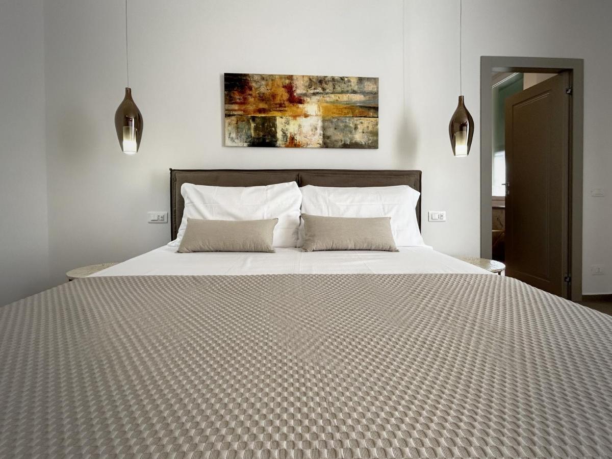 New Moon Rooms La Spezia Exterior foto